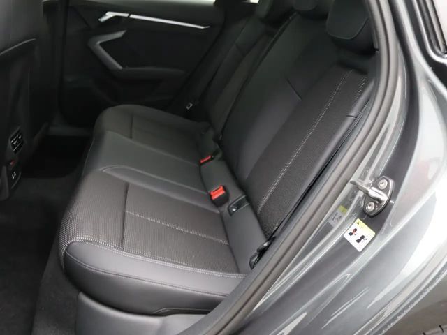 Audi A3 35 TFSI S-Line S-Tronic Sedan