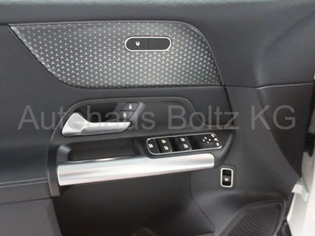 Mercedes-Benz GLA 180 Progressive