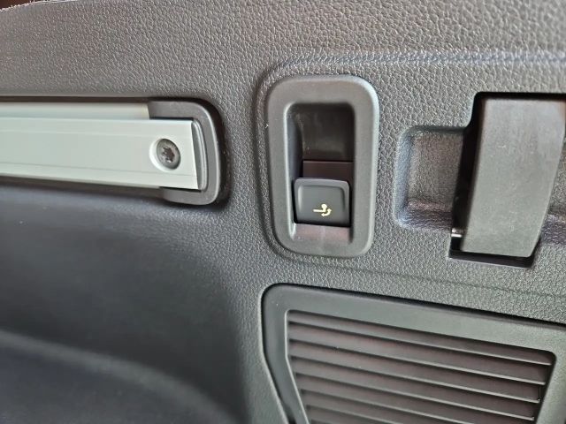 Volkswagen Touran 1.5 TSI Highline R-Line