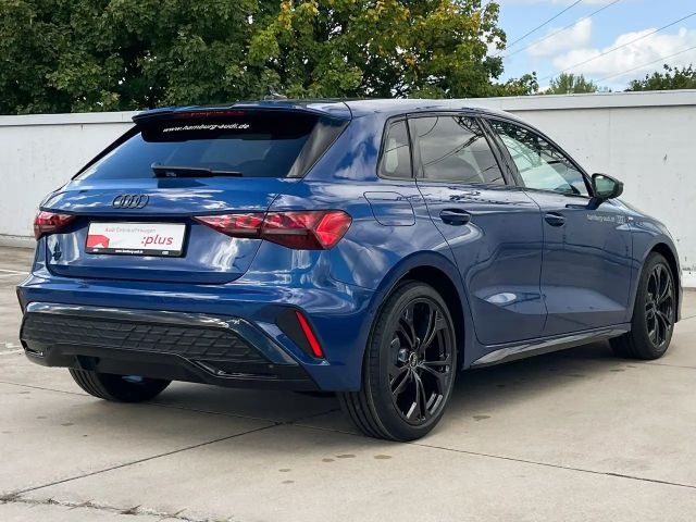 Audi A3 35 TFSI S-Line S-Tronic Sedan