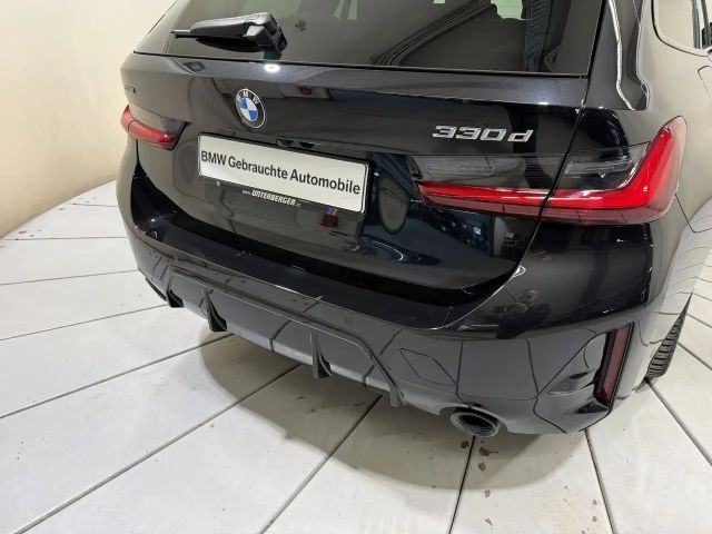 BMW 330 330d M-Sport Touring xDrive