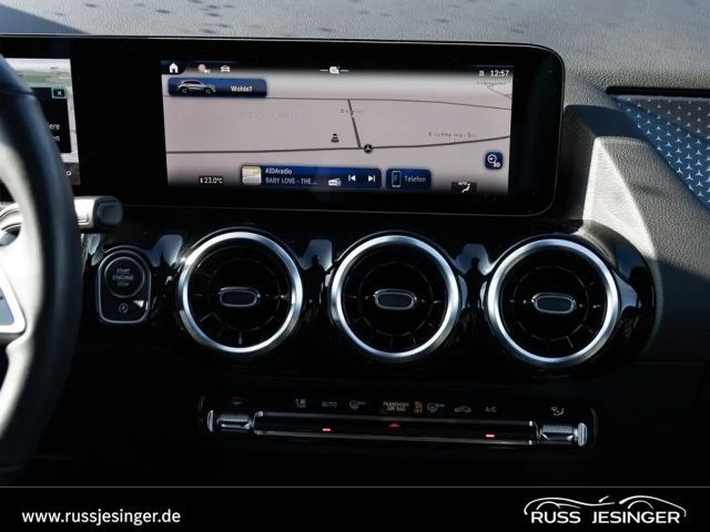 Mercedes-Benz GLA 180 Progressive