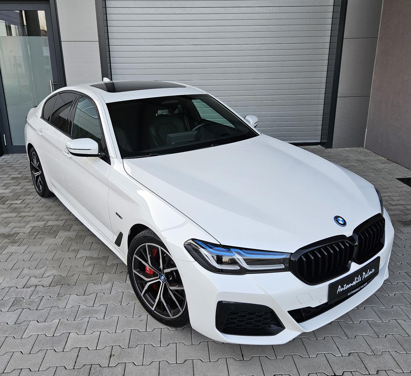 BMW 545 545e M-Sport Sedan xDrive