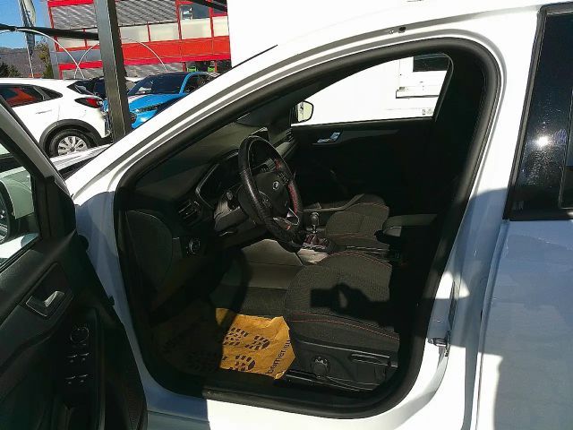 Ford Focus EcoBoost ST Line Style