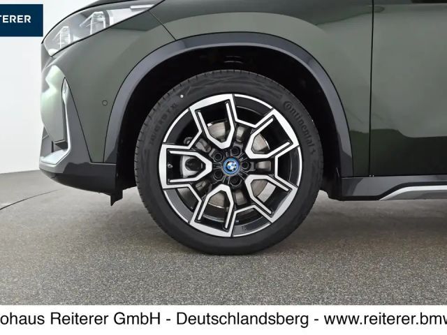 BMW iX1 xDrive30