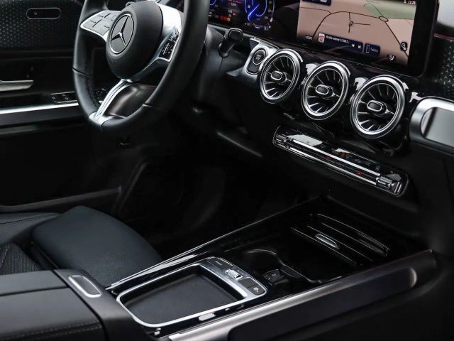 Mercedes-Benz EQB 300 4MATIC 7-zitter