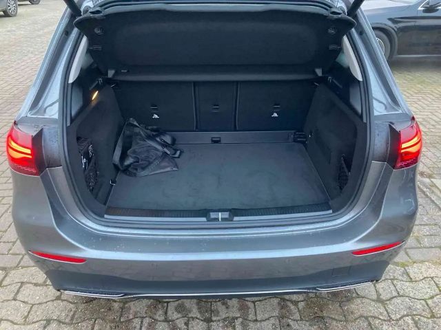 Mercedes-Benz B 180 Progressive Sedan