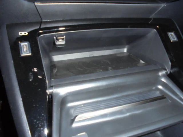 Peugeot E-208 GT-Line Hybrid