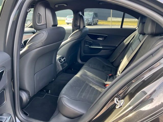 Mercedes-Benz C 300 AMG Line C 300 d Sedan