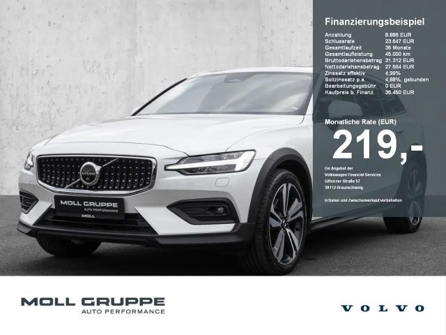 Volvo V60 Cross Country AWD Plus
