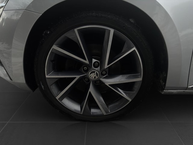 Skoda Superb Combi Sportline iV