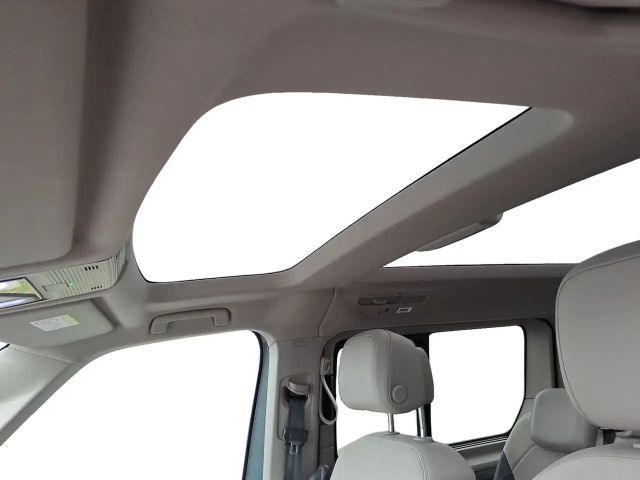 Volkswagen Multivan Style T7