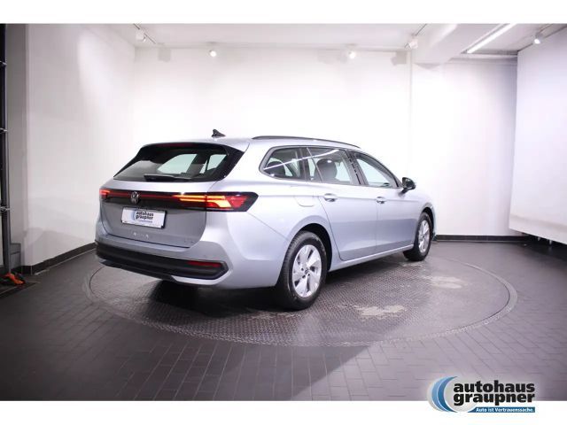 Volkswagen Passat 1.5 eTSI DSG