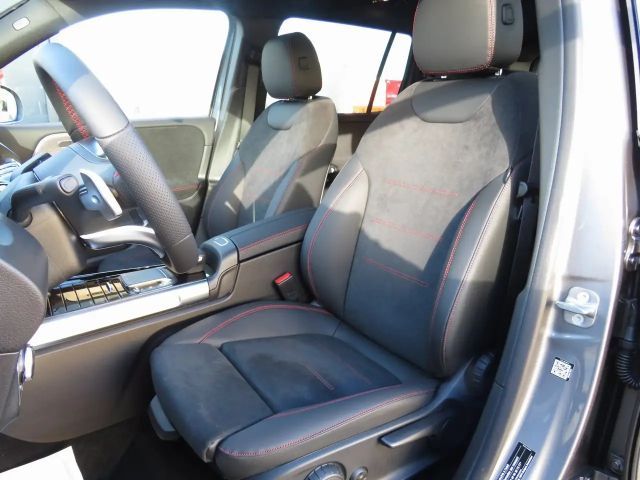 Mercedes-Benz EQB 300 4MATIC AMG Line