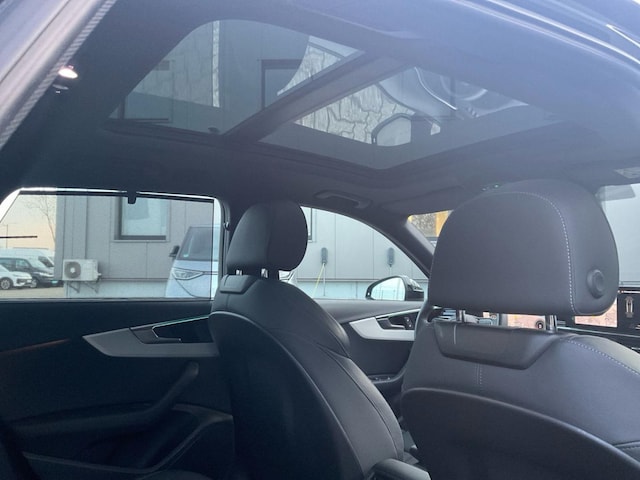 Audi A4 45 TFSI Avant Quattro S-Tronic