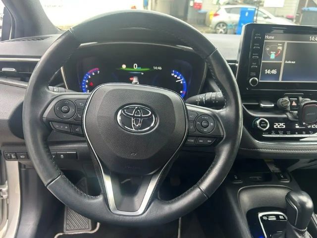 Toyota Corolla Hybride Team D