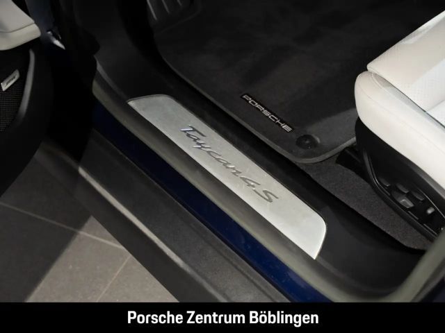 Porsche Taycan 4S