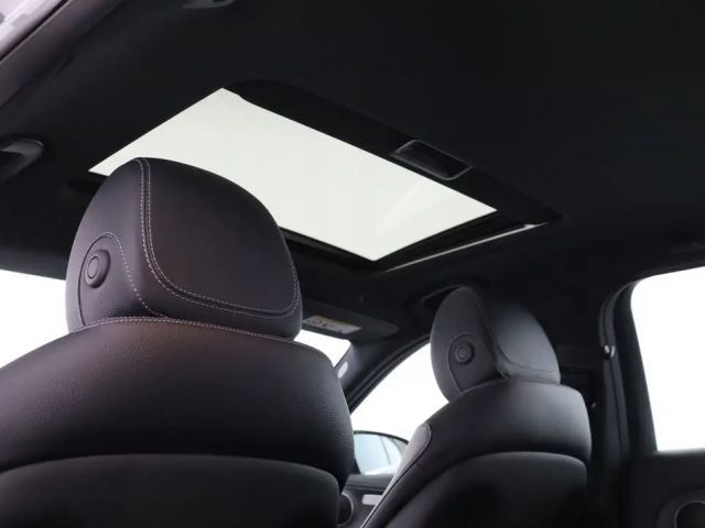 Mercedes-Benz T-Klasse 4MATIC