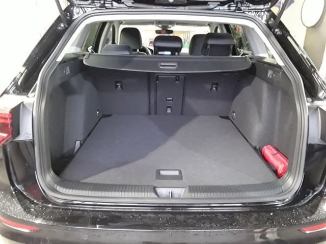 Volkswagen Golf 1.5 TSI Golf VIII Variant