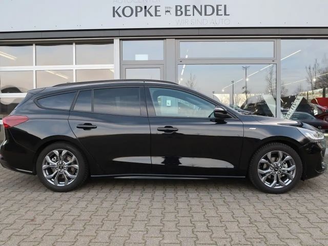 Ford Focus ST Line Wagon