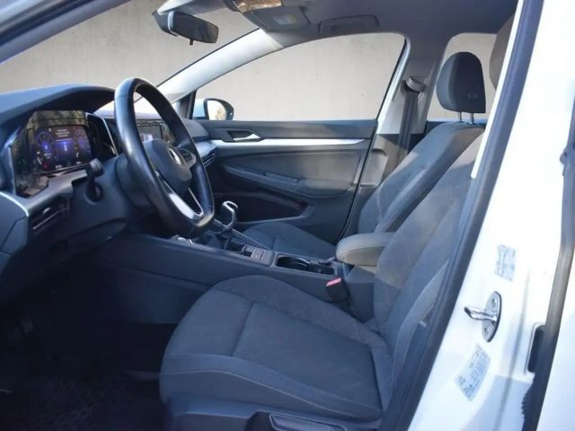 Volkswagen Golf 1.0 TSI Life