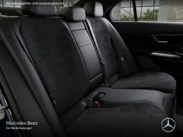 Mercedes-Benz E 200 AMG Line Sedan