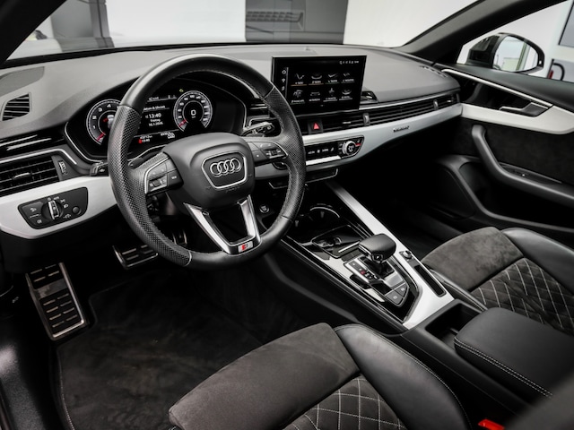 Audi A4 45 TFSI Avant Quattro S-Tronic