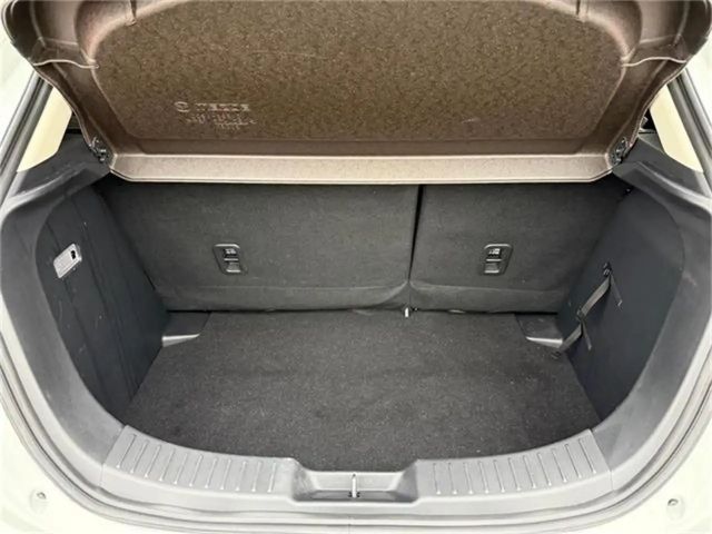 Mazda 2 Homura SkyActiv e-Skyactiv