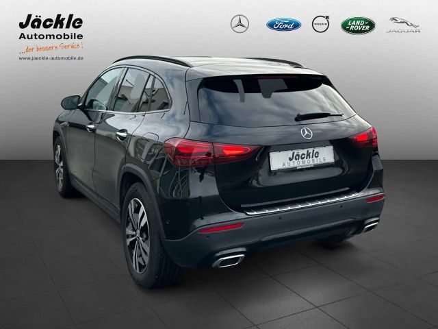 Mercedes-Benz GLA 220 4MATIC Progressive