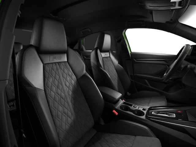 Audi RS3 Quattro S-Tronic Sedan