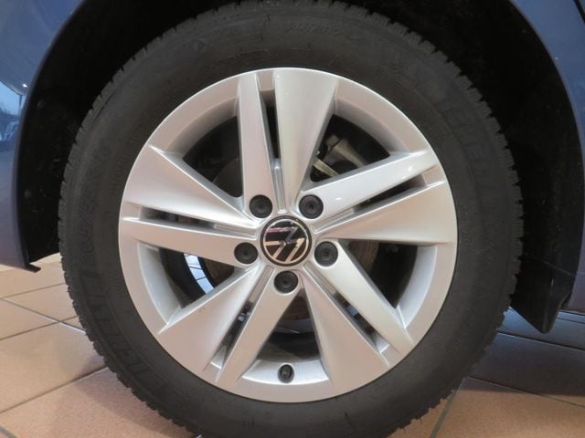 Volkswagen Golf 1.5 TSI Golf VIII Life