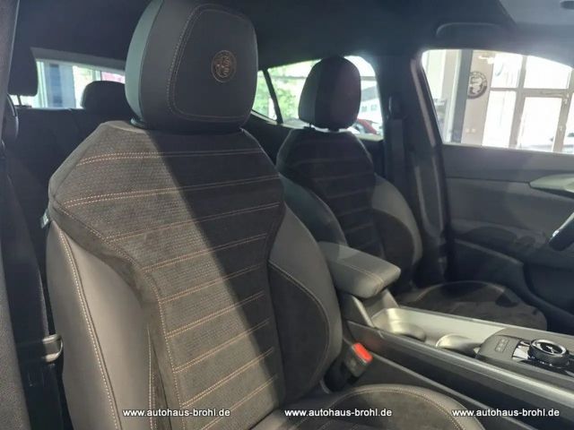 Alfa Romeo Tonale AWD Hybrid