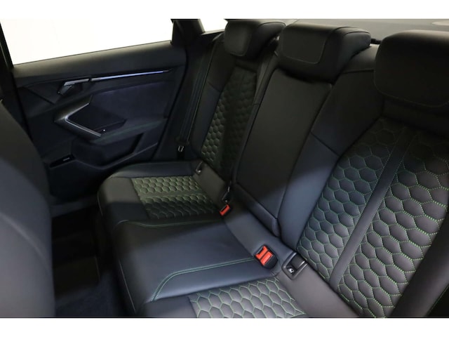 Audi RS3 Quattro S-Tronic Sedan