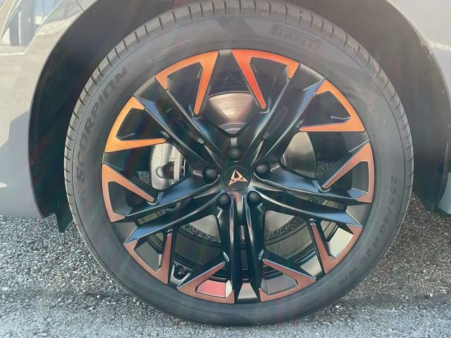 Cupra Terramar 1.5 e-Hybrid