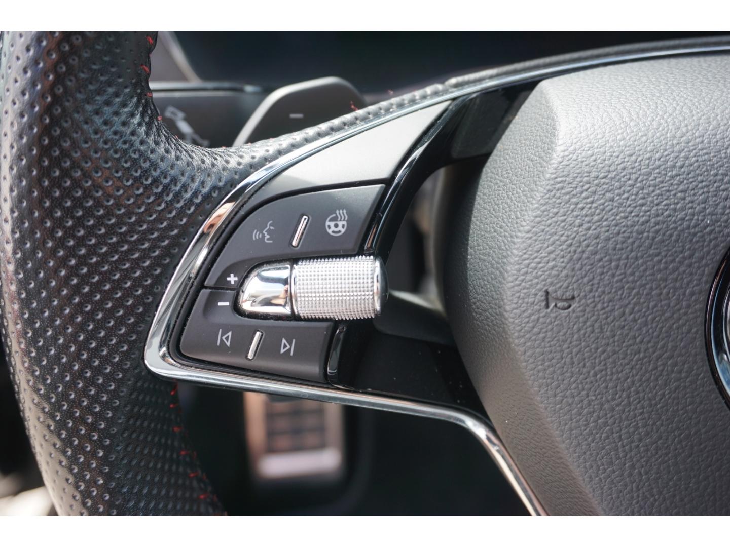 Skoda Octavia 1.4 TSI Combi RS iV