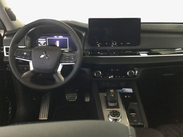 Mitsubishi Outlander 4WD PHEV