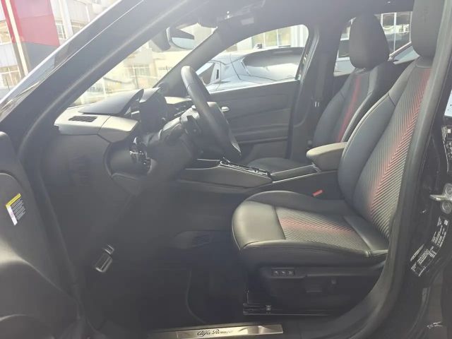 Alfa Romeo Junior Ibrida