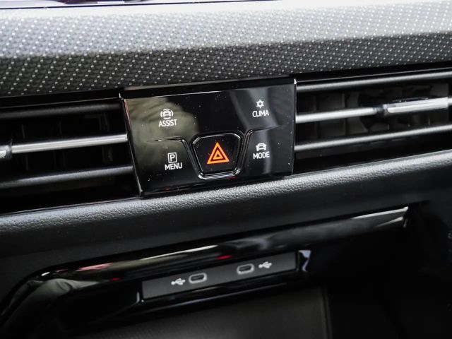 Volkswagen Golf 2.0 TDI Golf VIII R-Line