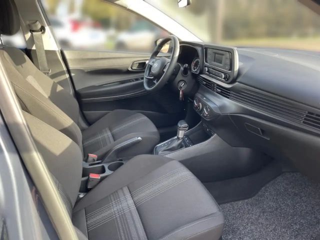 Hyundai Bayon Select