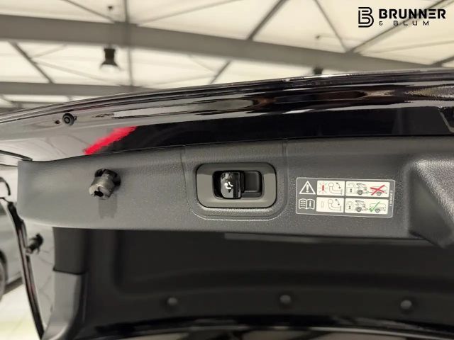 Mercedes-Benz C 220 AMG Line C 220 d Sedan