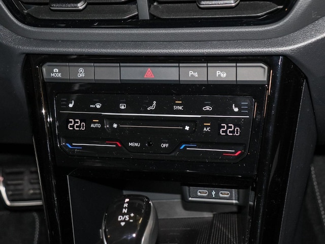 Volkswagen T-Roc 1.5 TSI DSG R-Line