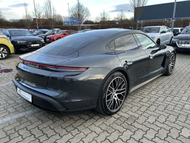 Porsche Taycan Performance Plus