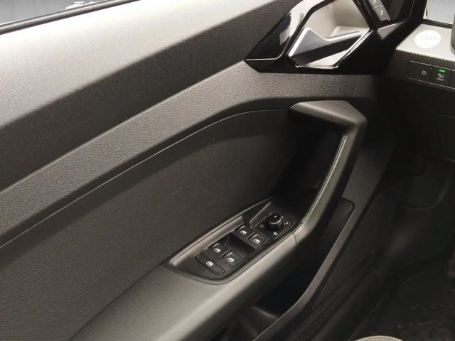 Audi A1 1.5 TFSI S-Line Sportback