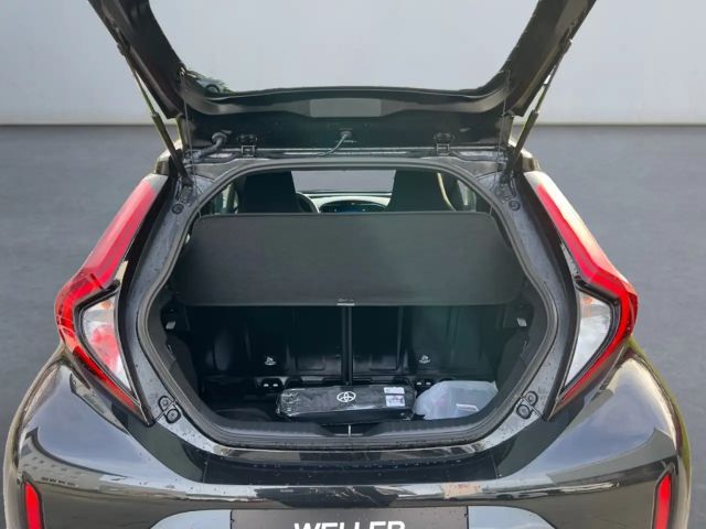 Toyota Aygo X Bi-Tone Hatchback