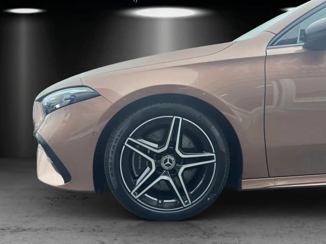 Mercedes-Benz A 250 4MATIC AMG Line