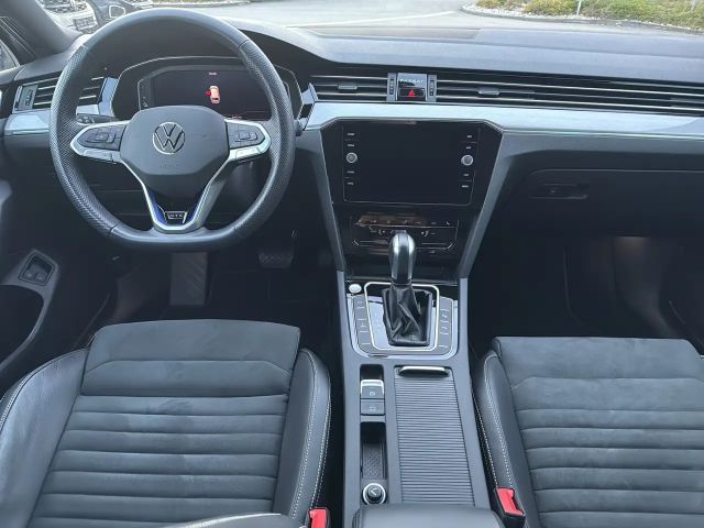 Volkswagen Passat GTE Variant