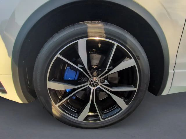 Volkswagen Tiguan R MATRIX+DCC+ACC+SHZ