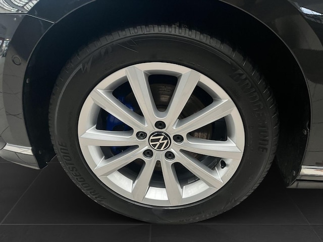 Volkswagen Passat GTE Variant