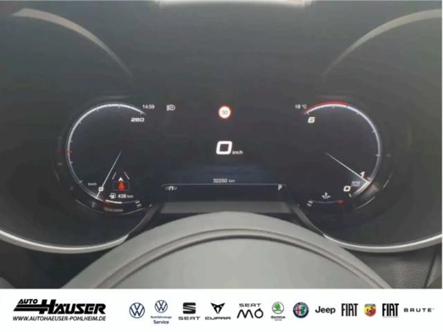 Alfa Romeo Stelvio AT8 Q4