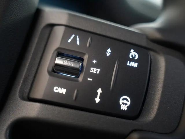 Land Rover Defender 110 D300 Dynamic HSE